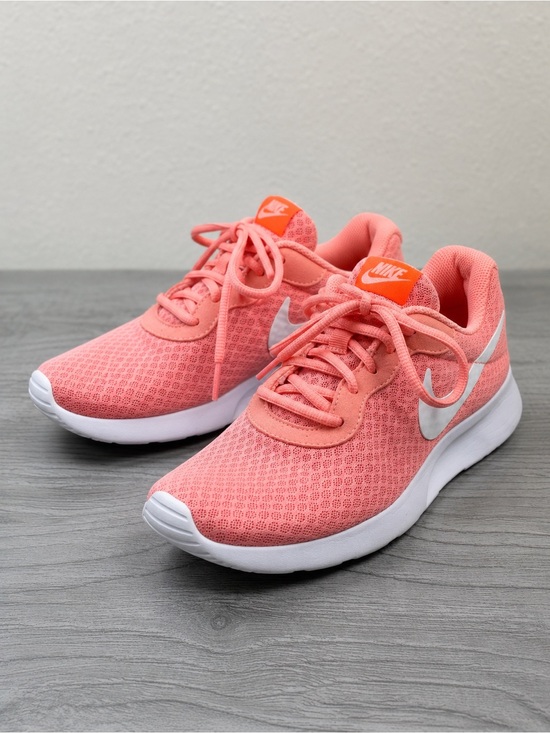 Nike Shoes - Nike Tanjun Shoes Size 7.5 Women's Coral Pink Running Sneakers